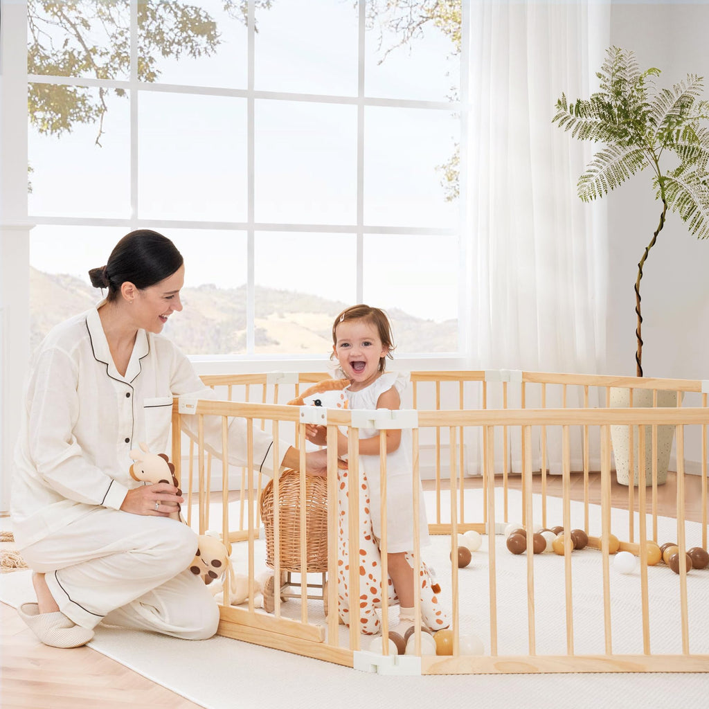 Foldable Wooden Baby Playpen with Gate J628277